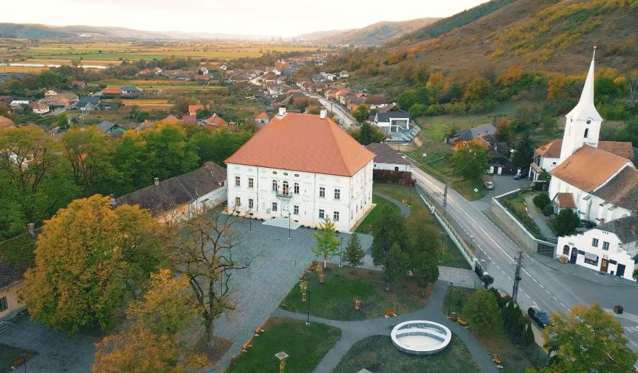 Rhédei-Rothenthal Castle in Seuca, Seuca, Romania, Romania